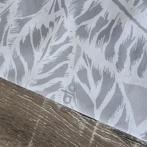 Alo Yoga Palm Springs Leaf Print High Rise Airbrush Leggings XS - Picture 10 of 11